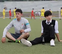 ag体育网址-德甲清晨走向成谜,瓦伦西亚篮板制胜,震撼外界,更衣室氛围转暖